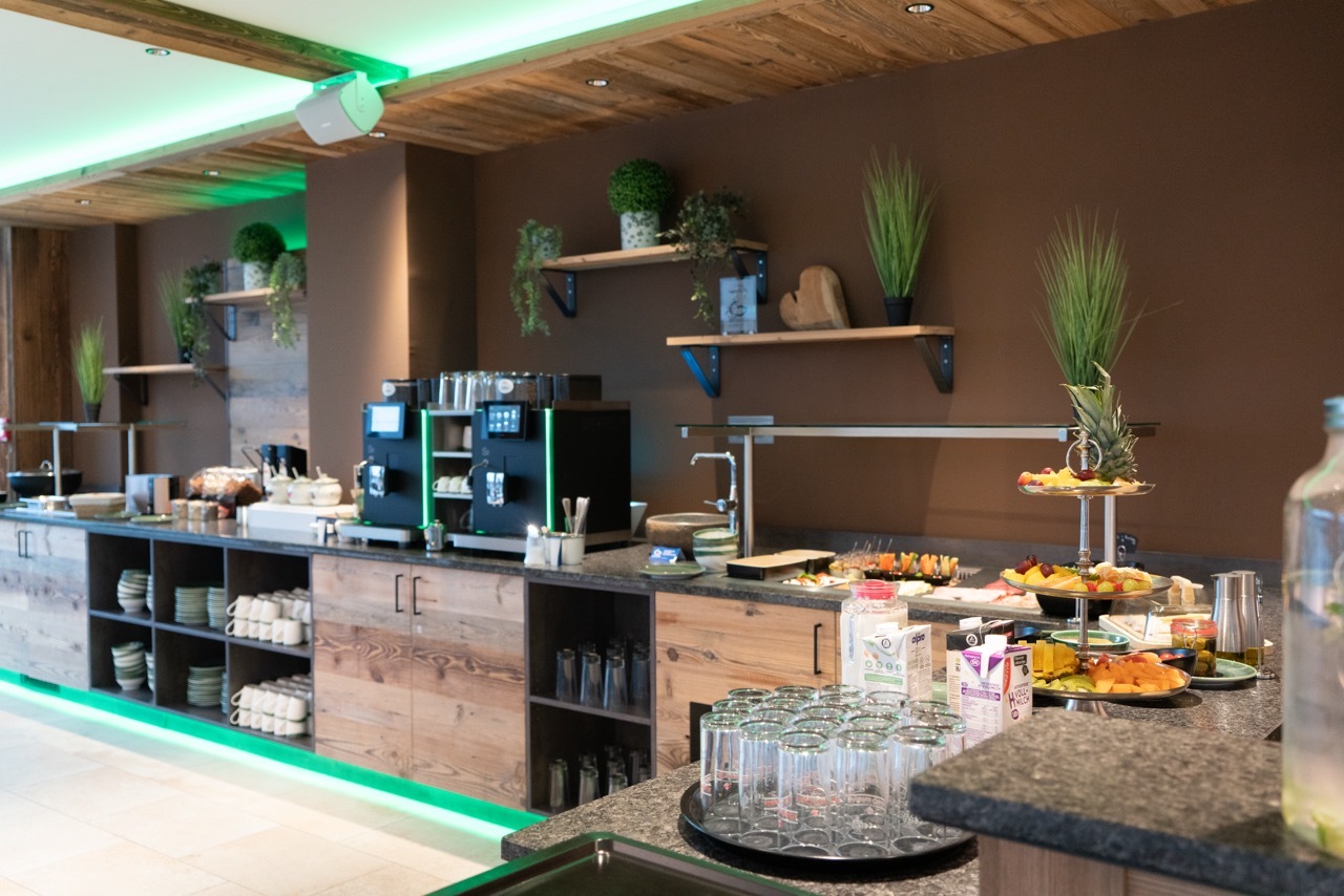 Groß-SEKRA_STADTHOTEL-04915